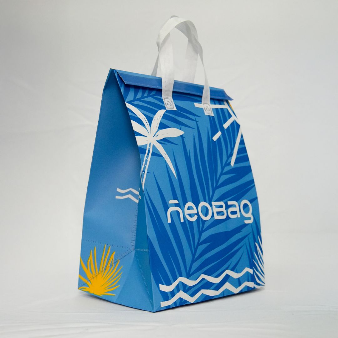 Sacola térmica Neobag Vibes Sol Grande 30x42x22 cm